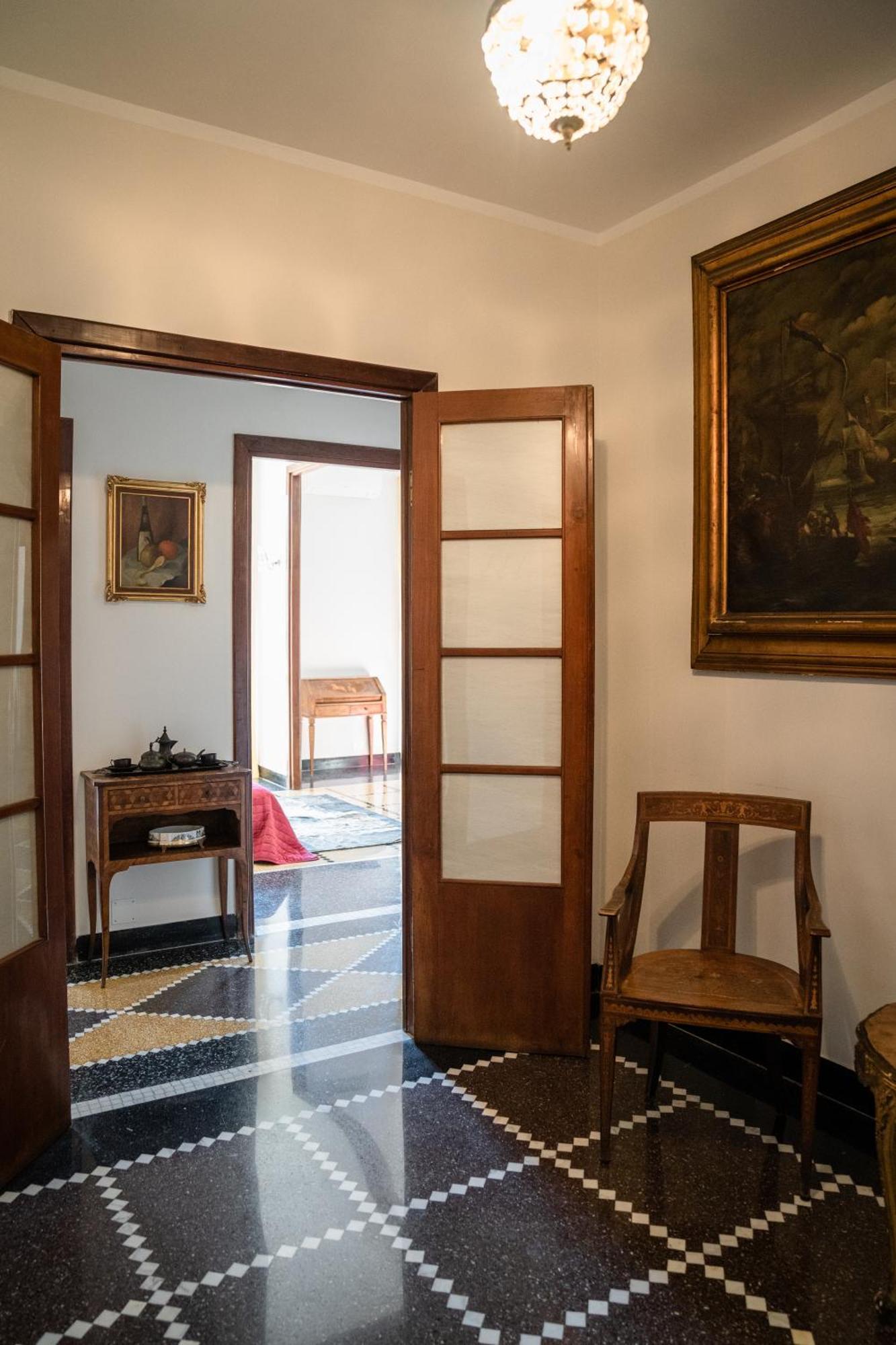 The Chandelier Appartement Genua